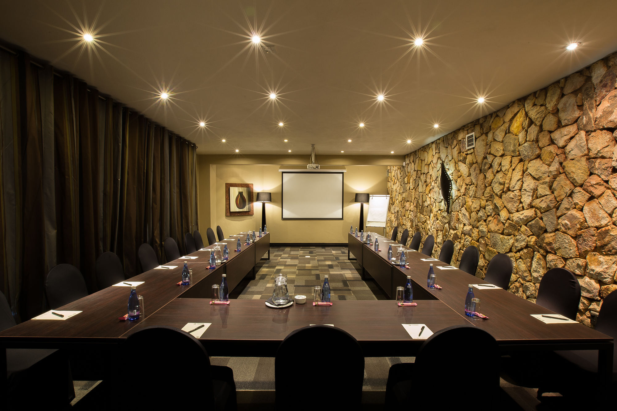 Thaba Eco Hotel Йоганнесбурґ Екстер'єр фото